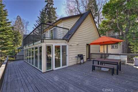 336 Jasmine Lane, Lake Arrowhead, CA 92352