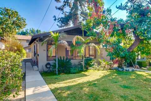 84 S Hermosa Avenue, Sierra Madre, CA 91024