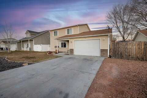 528 Autumn Breeze Drive, Clifton, CO 81520