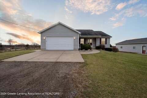 5920 E Alward Road, Laingsburg, MI 48848