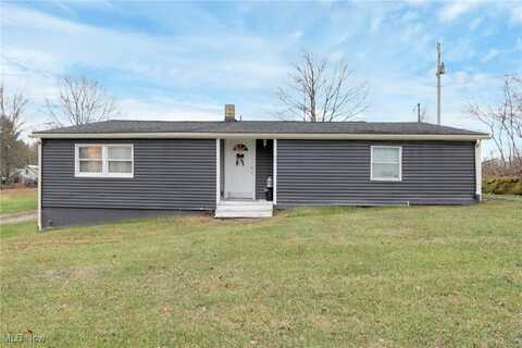 990 Black Road, Hopewell, OH 43746