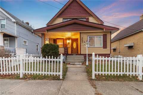 3492 W 56th Street, Cleveland, OH 44102