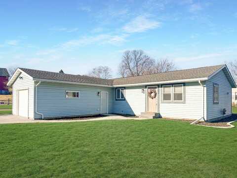 501 Dairyland Dr, Viroqua, WI 54665