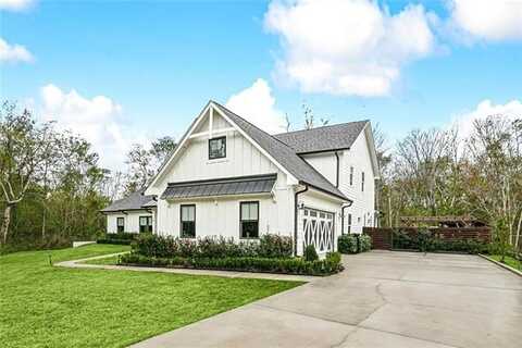 18 COURET Place, New Orleans, LA 70131