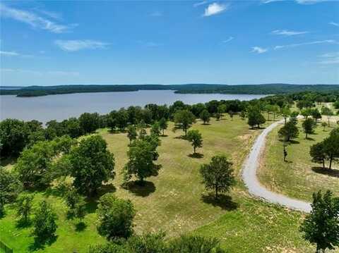4 Kathy Lane, Eufaula, OK 74432