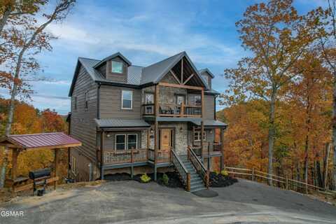 1167 Woodland Trek Lane, Sevierville, TN 37876