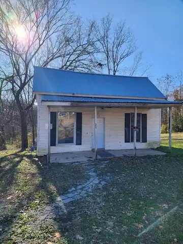 155 Elizabeth Randle, HOPKINSVILLE, KY 42240