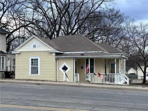 525 S Crysler Avenue, Independence, MO 64052