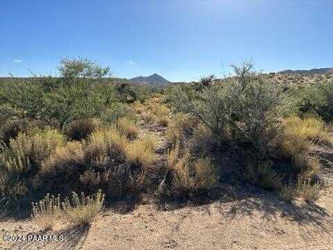 0 W Traveler Way, Congress, AZ 85332