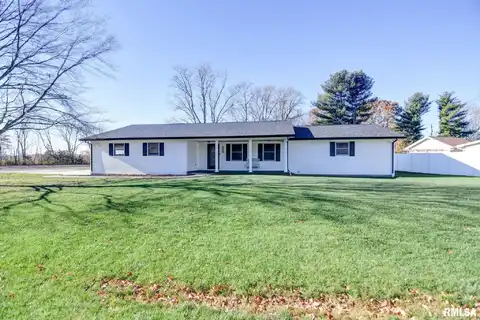 4712 WILSON Drive, Taylorville, IL 62568