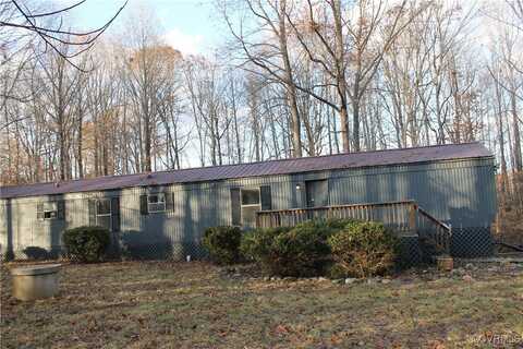 4700 Shannon Station Ln, Columbia, VA 23038