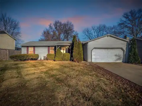 2714 Greenleaf Drive, Saint Charles, MO 63303