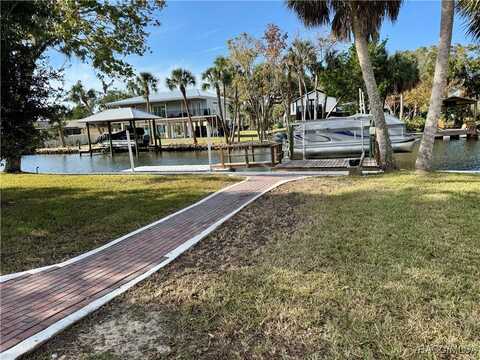 2236 N Watersedge Drive, Crystal River, FL 34429