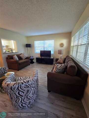 344 Markham P, Deerfield Beach, FL 33442