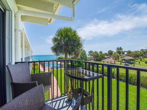 4400 Highway A1A unit: 11, Vero Beach, FL 32963