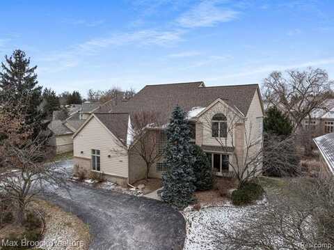 5085 OAKBROOKE Drive, West Bloomfield, MI 48323