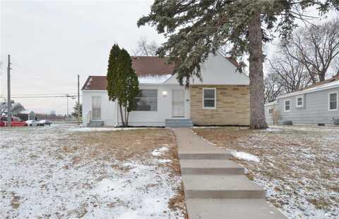 6001 Emerson Avenue N, Brooklyn Center, MN 55430