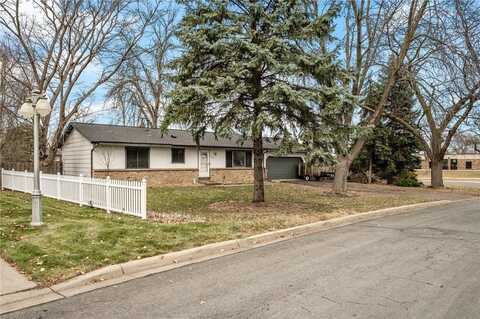 1900 Manor Drive, Burnsville, MN 55337