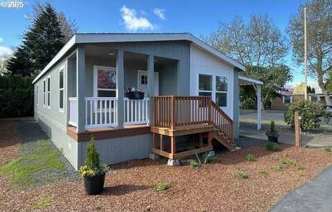 4800 Barger DR, Eugene, OR 97402