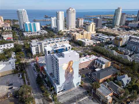 226 5TH AVENUE N, Saint Petersburg, FL 33701