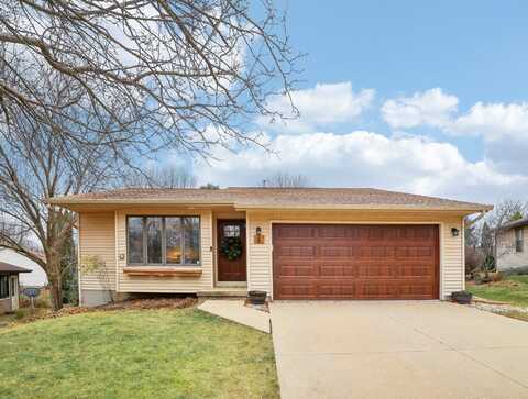 6 Spear Circle, Madison, WI 53713