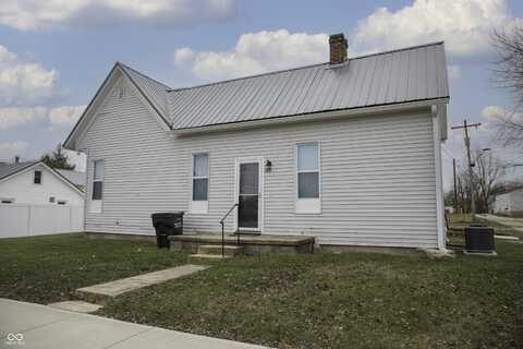 403 E Elm Street, Ladoga, IN 47954