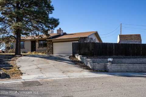 922 MOUNTAIN VIEW Drive, Aztec, NM 87410