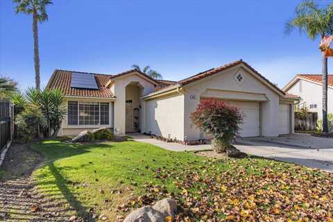 652 Grenache AVE, MADERA, CA 93637