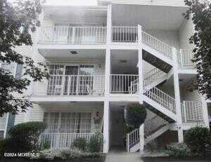 33 Apache Court unit: 1903, Galloway, NJ 08205