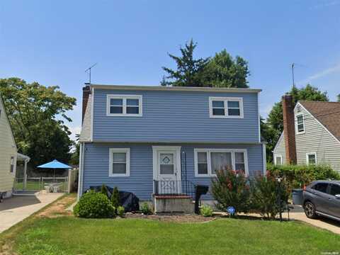 222 Stone Street, Elmont, NY 11003