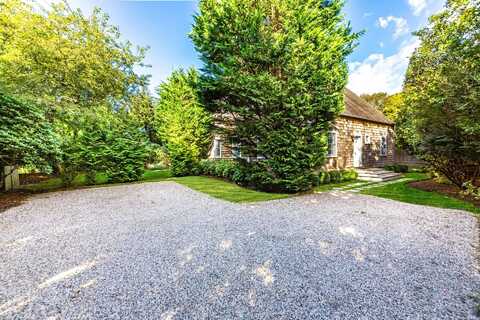 86b Hedges Lane, Amagansett, NY 11930