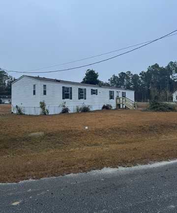 32 Yuma Street, Crawfordville, FL 32327