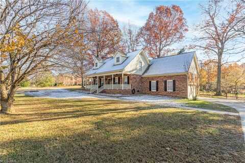 113 Berrywood Lane, Lexington, NC 27295