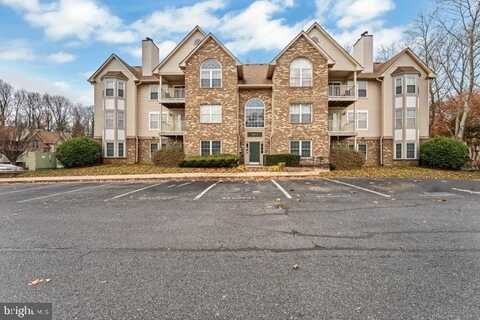 9815 LAKE POINTE COURT, UPPER MARLBORO, MD 20774