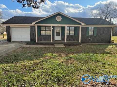 1792 Bobo Section Road, Hazel Green, AL 35750