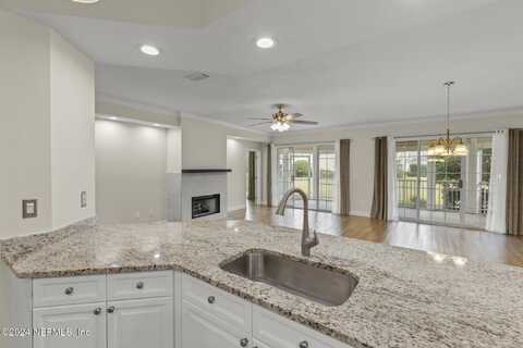 135 N CHAMPIONS Way unit: 212, Saint Augustine, FL 32092