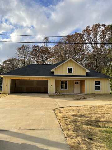 1718 Briar Ridge Road, Tupelo, MS 38804