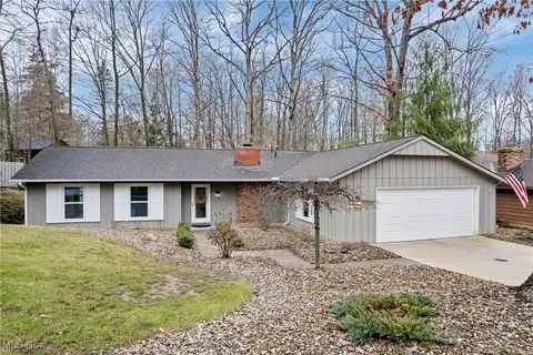 12612 The Bluffs Road, Strongsville, OH 44136