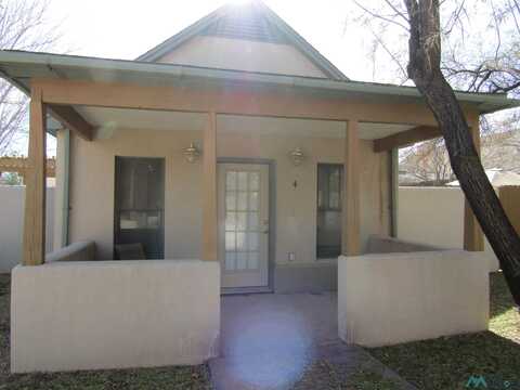 406 # 4 W Richardson Avenue, Artesia, NM 88210