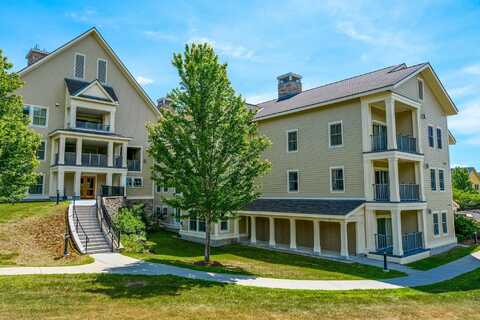 517/519 QIII Jackson Gore Adams House, Ludlow, VT 05149
