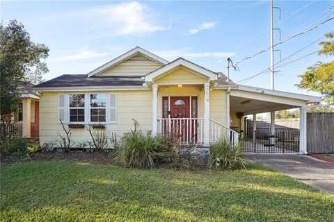 1016 TULLULAH Avenue, River Ridge, LA 70123