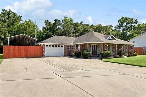 3 SOUTH LAKE Court, Violet, LA 70092