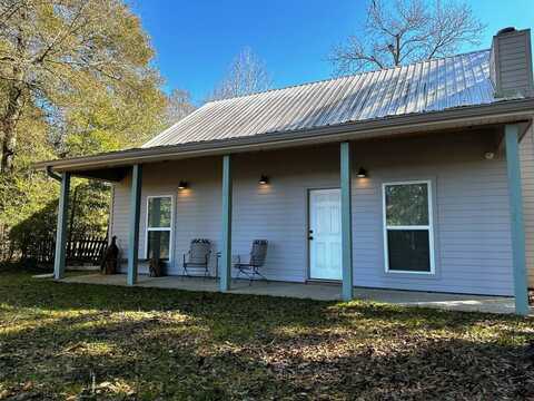 141 Wildflower Circle, Lumberton, MS 39455