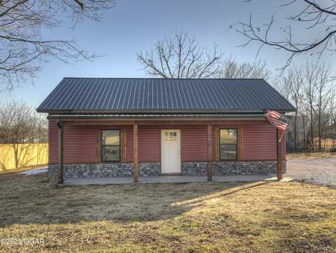 105 Whitmore Street, Goodman, MO 64843