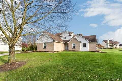 59385 Pacers Path, South Lyon, MI 48178