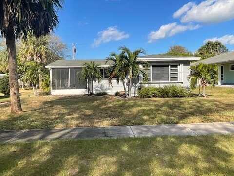 9053 SE Adonis Street, Hobe Sound, FL 33455