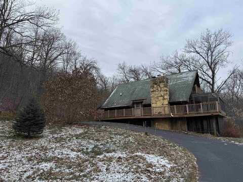 7409 Timberline Trail, Arena, WI 53503