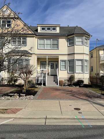 29 N Jefferson Ave, Margate City, NJ 08402