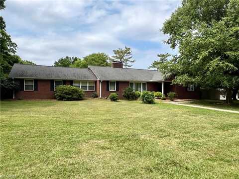 317 Joyce Lane, Kernersville, NC 27284