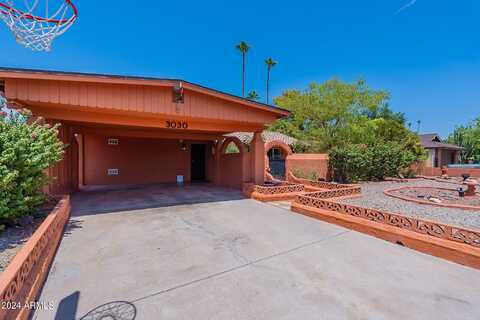 3030 W CLINTON Street, Phoenix, AZ 85029